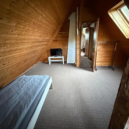 Apartamento Modernes Haus Zu Vermieten In