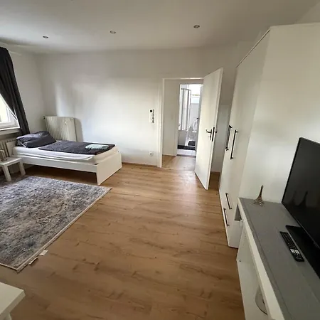 Modernes Haus Zu Vermieten In