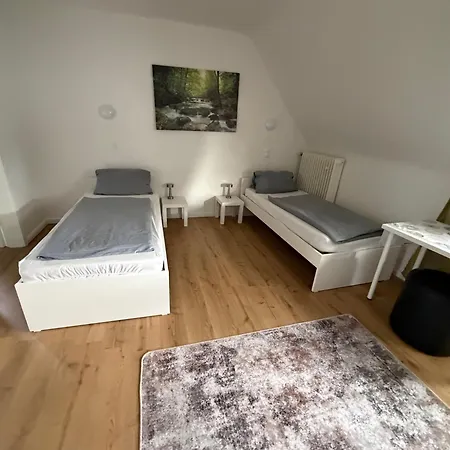 Modernes Haus Zu Vermieten In Apartamento